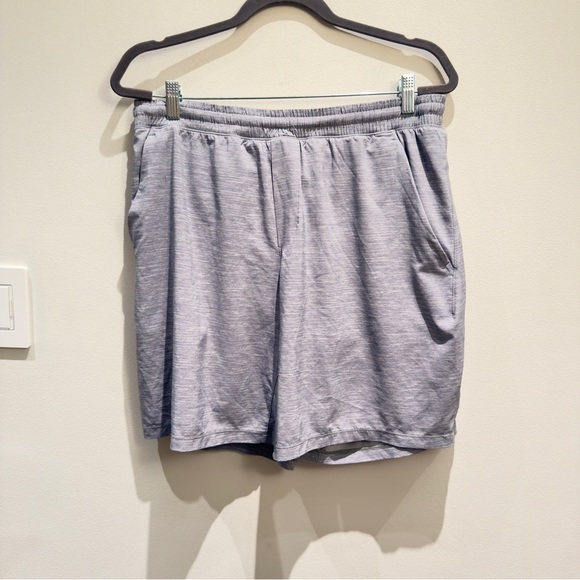 lululemon athletica Other - Lululemon Pace Maker Light Gray Lined Mens Athletic Shorts Size XL